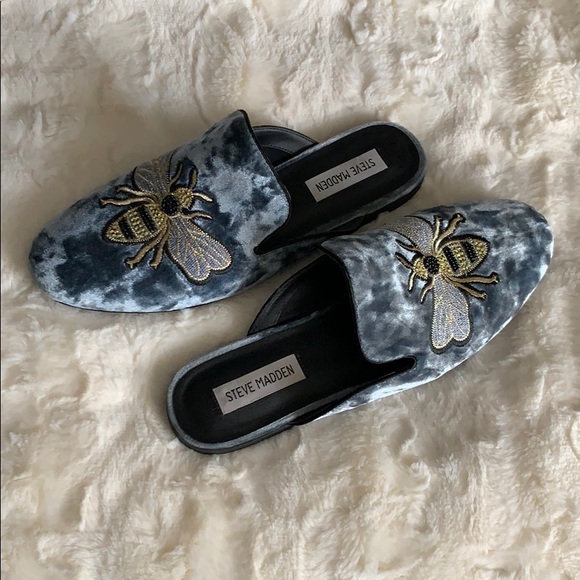 Steve Madden Shoes - Steve Madden mules 🐝